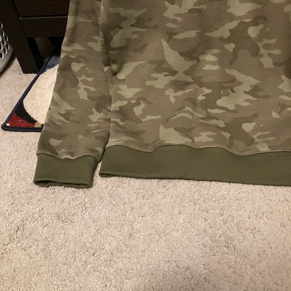 Reebok Mens XL Olive Green Camo Long Sleeve Pullover Crew Neck Sweatshirt NWOT - Picture 11 of 12